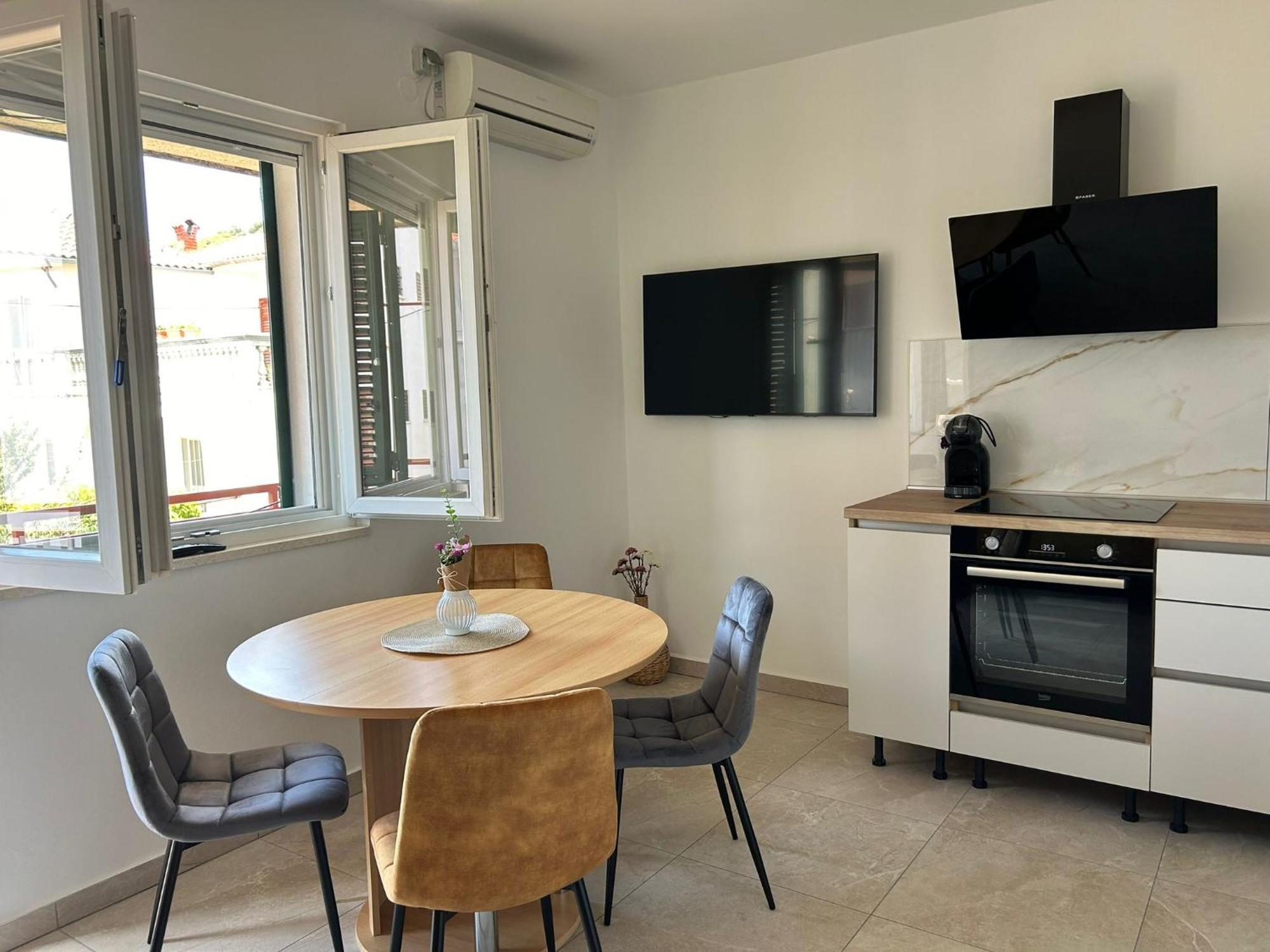 Apartman Marita Jezera Ngoại thất bức ảnh